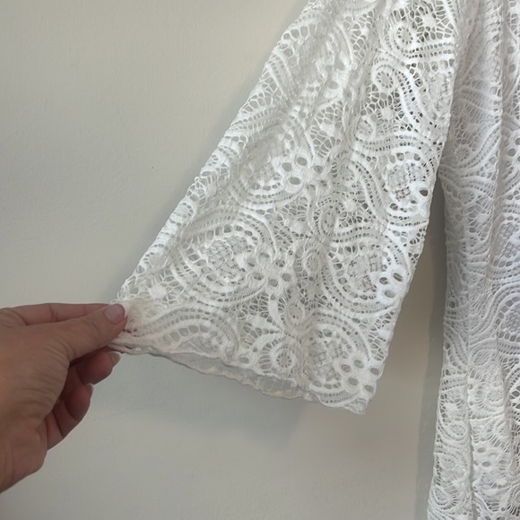 Initiatives White Lace Lined Tunic with 3/4 Sleeves in Large - Picture 2 of 9